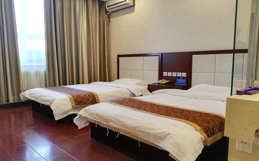 Beijing Gongmei Blue Peacock Business Hotel Bagian luar foto